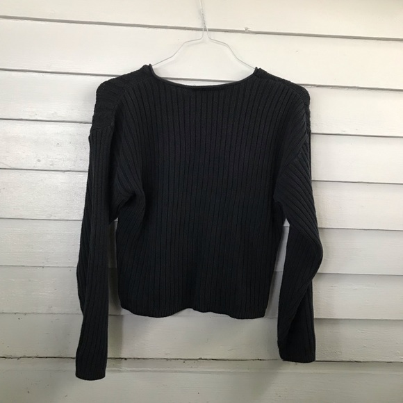 ❌SOLD❌Vintage cropped cable knit Sweater - Picture 7 of 7